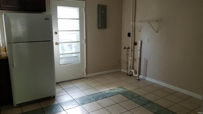 Photo - 2425 Foxhall Dr