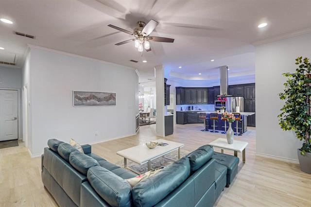 Photo - 4908 Glenwood Ln