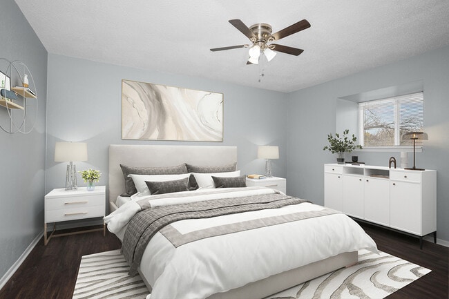 Photo - 642 NW Valleybrook Rd