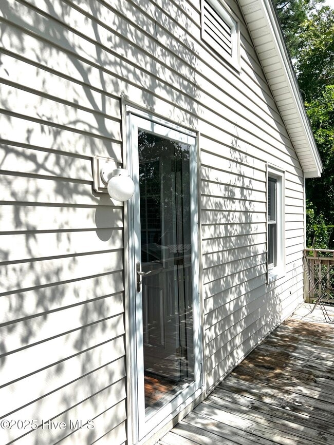 Photo - 208 S 18th St