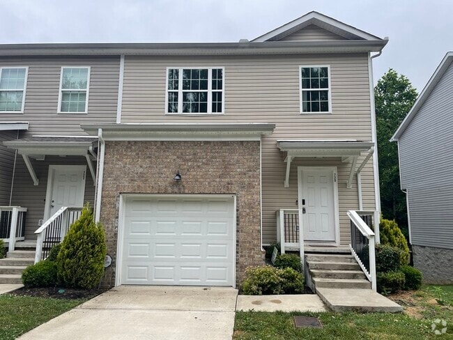 Building Photo - Antioch 3 bedroom townhome w/ 1 car garage!
