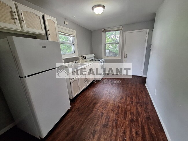 Photo - 312 E Southern Ave Unit Apartment 1
