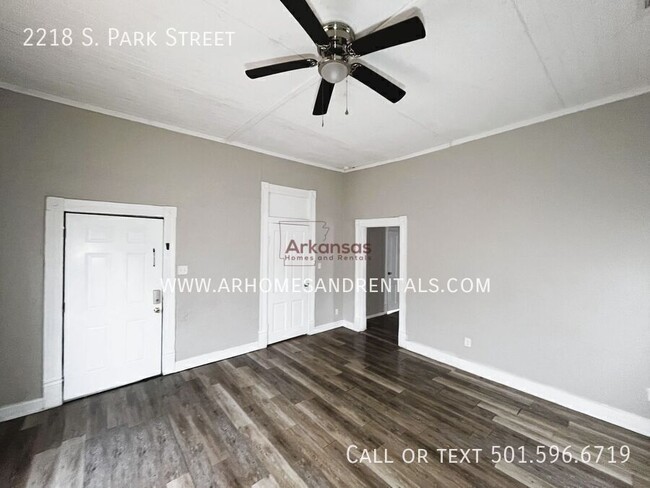 Photo - 2218 S Park St