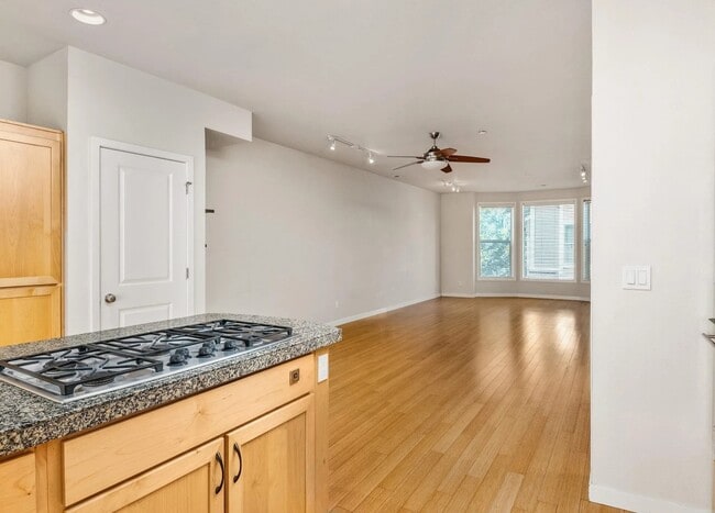 Photo - 4132 S Corbett Ave