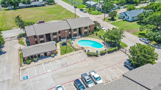 Building Photo - 3917 Bonnie Dr Unit 104 Rental