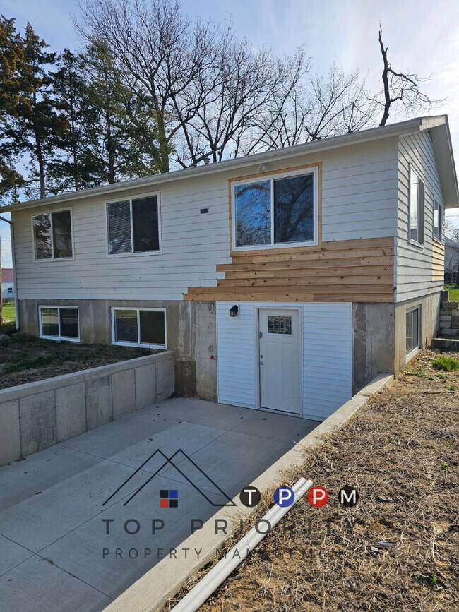 3 Bedroom | 1.5 Bathroom Single Family Hom... - 3 Bedroom | 1.5 Bathroom Single Family Hom... Apartment