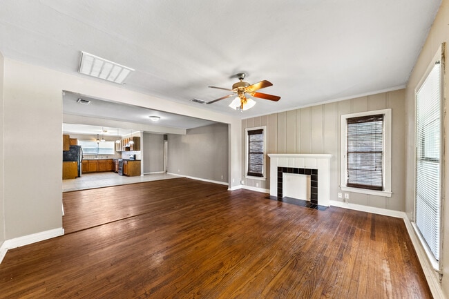 Photo - 3554 Winston Rd