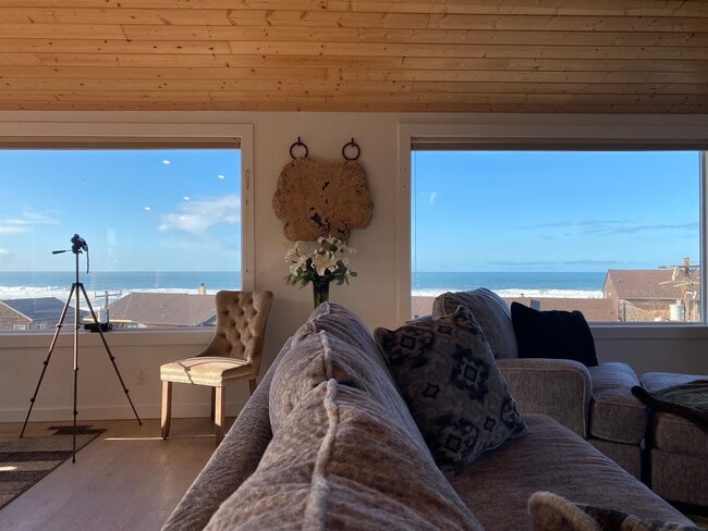 Photo - 1140 NW 12th St