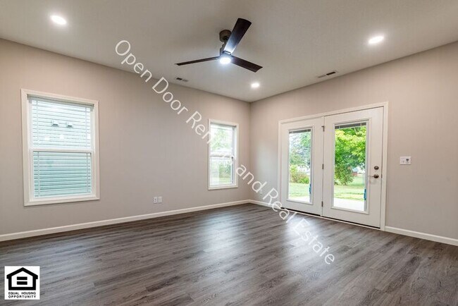 Photo - 307 Toledo St