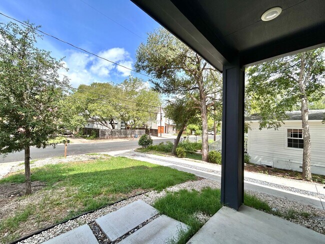 Photo - 1403 Cometa St Unit 1