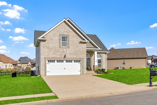 Photo - Pet Friendly Four Bedroom with Bonus!