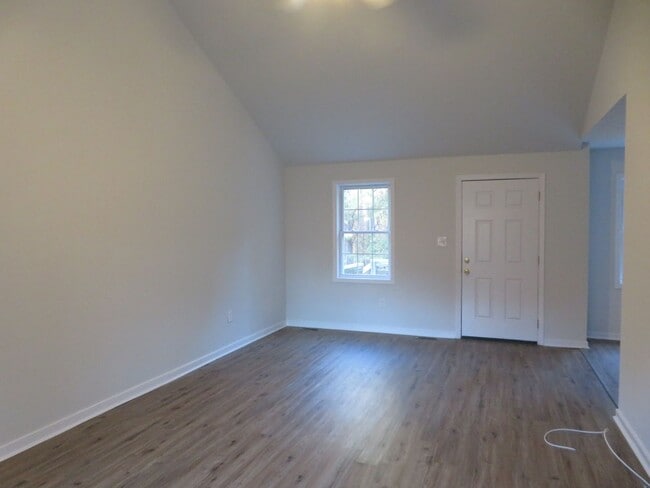 Photo - Dinwiddie VA