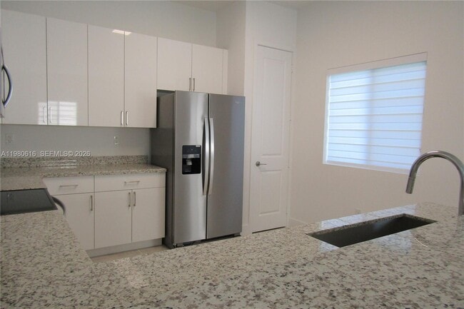 Photo - 11998 SW 232nd St