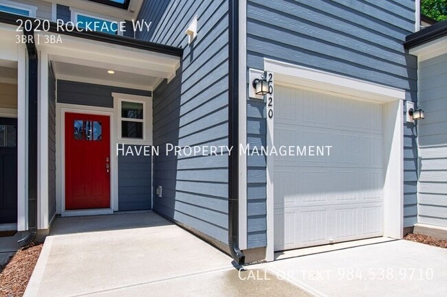 Photo - 2020 Rockface Wy Casa