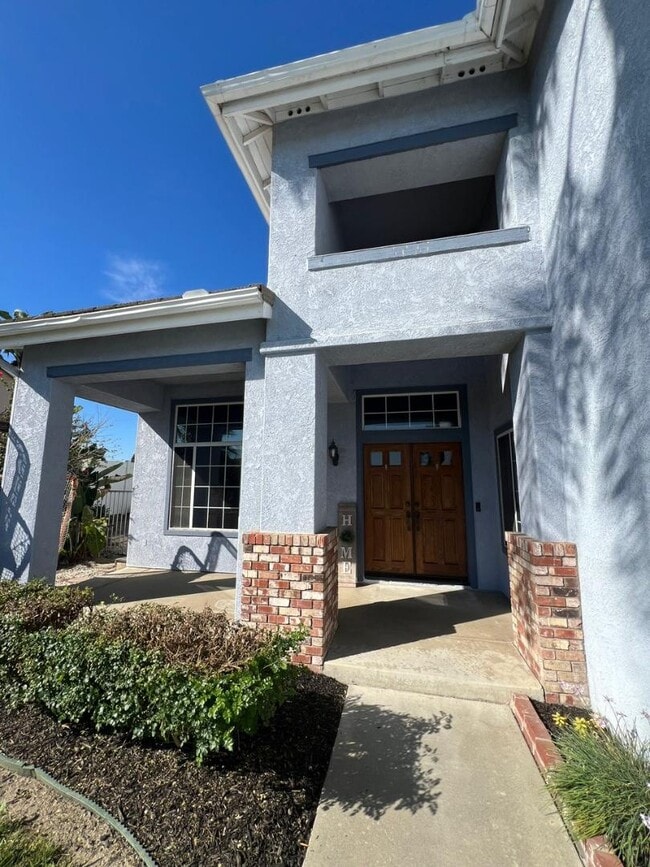 Photo - 365 Point Windemere Pl