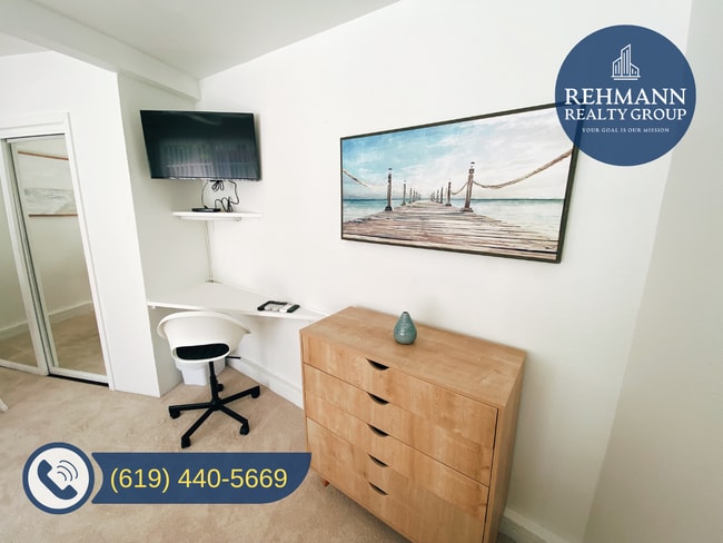 Photo - 2404 Chatsworth Blvd