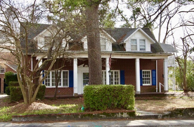 Photo - 14 Tallman St