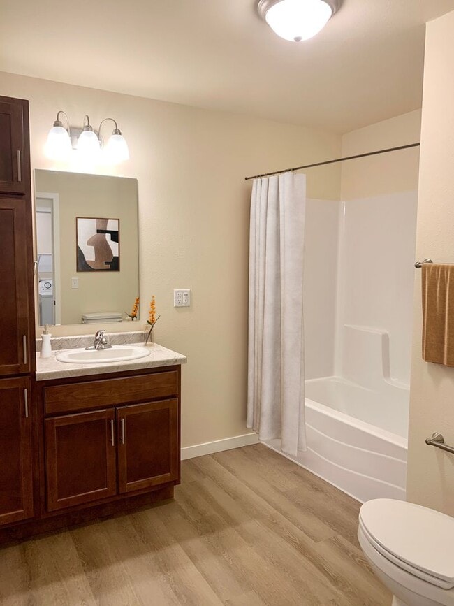 SCS Oshkosh Apartment Community