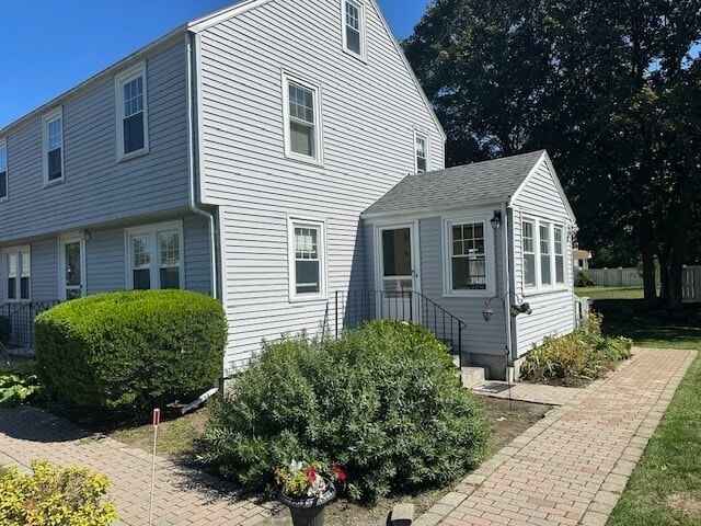 Building Photo - 67R Village St Unit 1 Rental