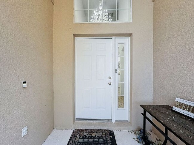 Photo - STUNNING Emerald Island Resort 5 bedroom 4.5 bath Luxury Home FULLY FURNISHED! 3 miles from Disney!