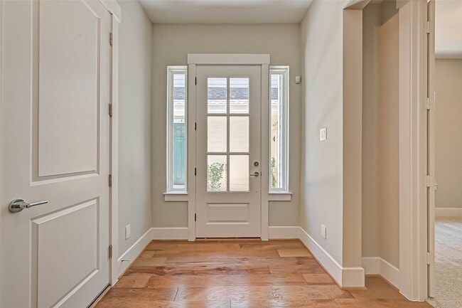 Photo - 67 Thorpe Ln