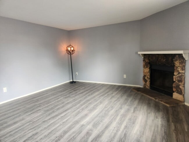 Photo - Charming 2-bedroom, 2- bathroom home in park like setting close to downtown Santa Rosa