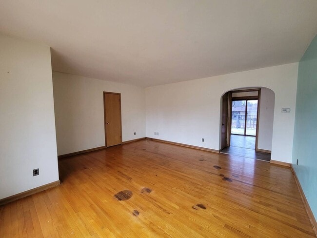 Photo - 3 bed 1 Bath Single Family Home in Rothschild