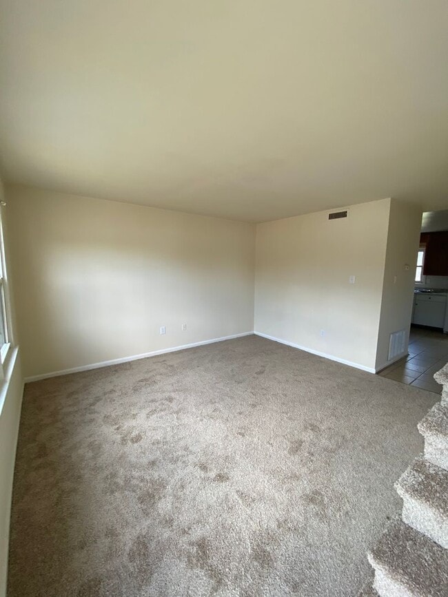 Photo - 2305 Poplar St