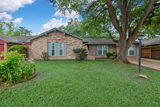 Photo - 1935 Barnsley Ln