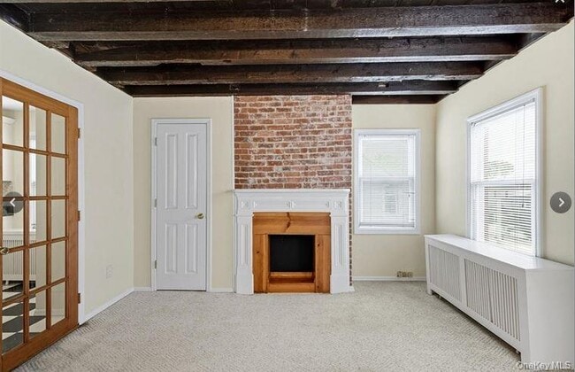 Photo - 22 School St