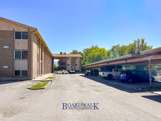 Building Photo - Recently Remodeled 2 bedroom in Salt Lake! Rental