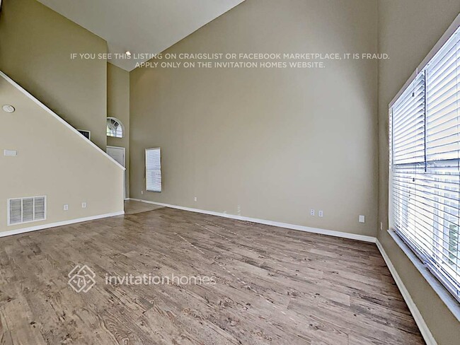 Photo - 1579 Tiverton Blvd