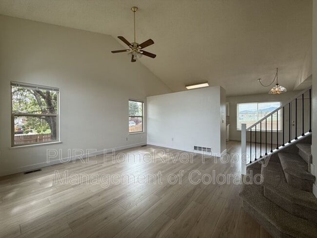 1285 Grass Valley Dr