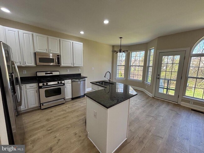 Photo - 237 Westbrook Dr