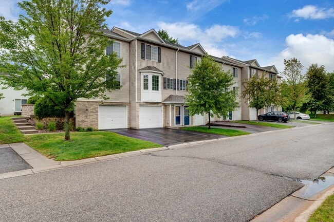 Photo - 2965 Village Ct Townhome
