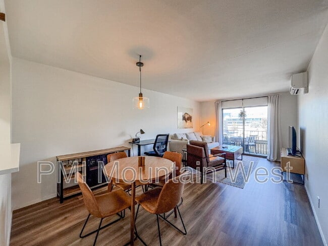 Photo - 339 E 600 S Unidad 1405