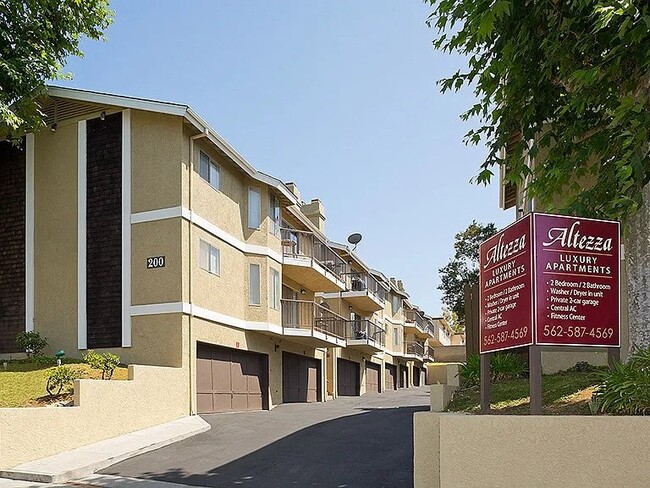 Building Photo - 200 W Olive Ave