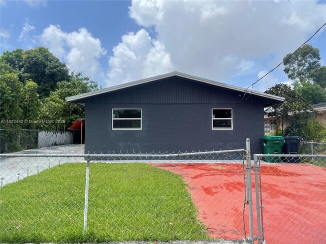 Photo - 3338 NW 34th St House