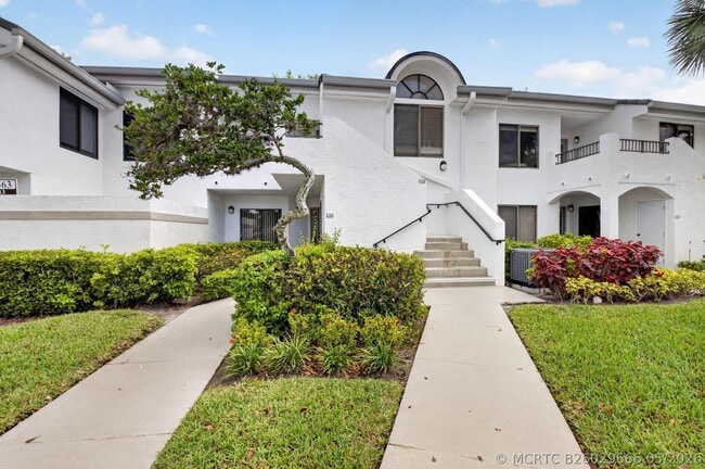 7563 Glendevon Ln Unit 1306