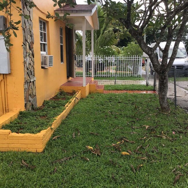 Photo - 2257 NW 82nd St