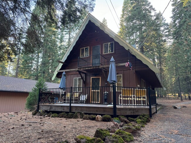 FULLY FURNISHED RENTAL IN LAKE ALMANOR COU... - FULLY FURNISHED RENTAL IN LAKE ALMANOR COU...