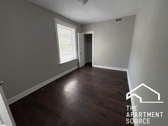 Photo - 6300 N Oakley Ave Unit 6300 North Oakley Ave