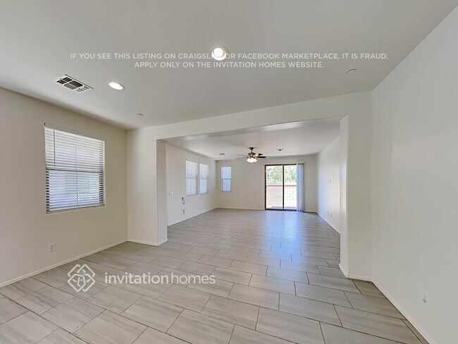 Photo - 308 N Sandal