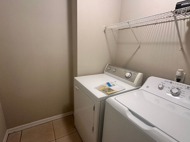 Photo - 3591 Kernan Blvd S