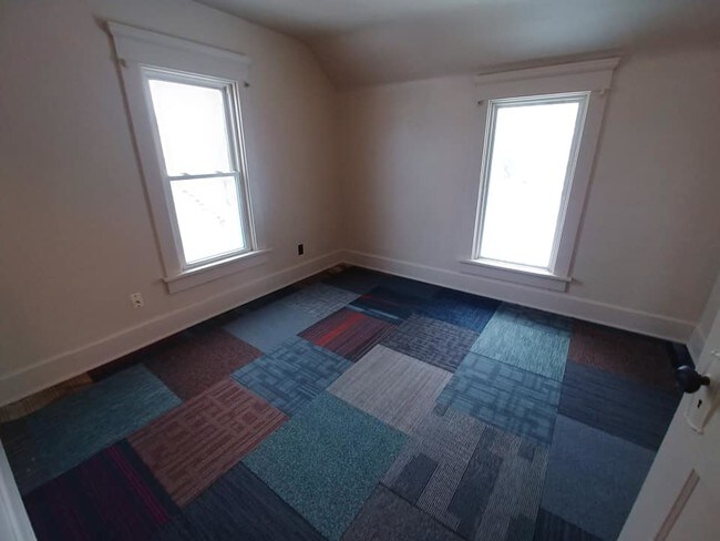 Photo - 227 E 2nd St