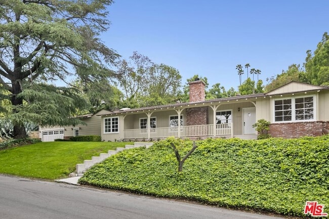 18080 Karen Dr