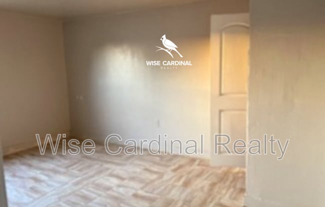 Photo - 1017 N Main Ave