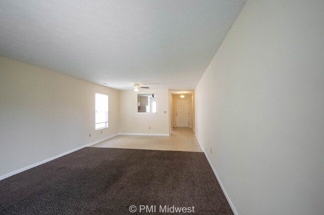 Photo - "Charming 3-Bed, 2-Bath Home in Indianapolis – Cozy 1196 Sq Ft Haven Awaits!"