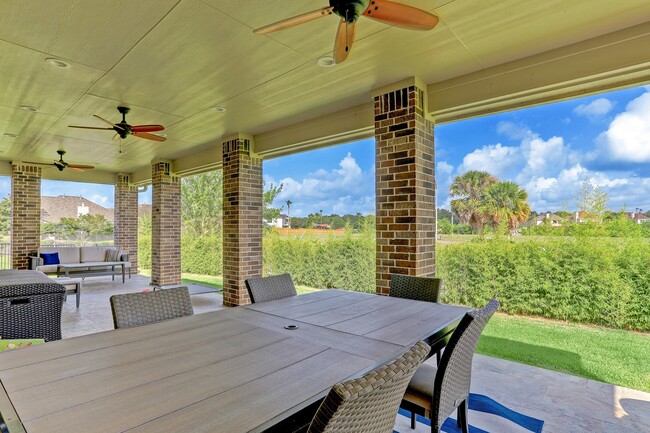Photo - 303 Twin Timbers Ln