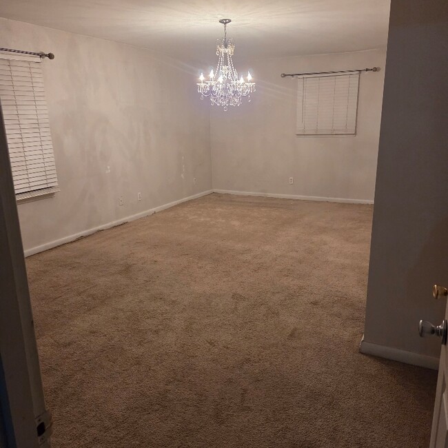 Photo - 2929 Hilton Ave